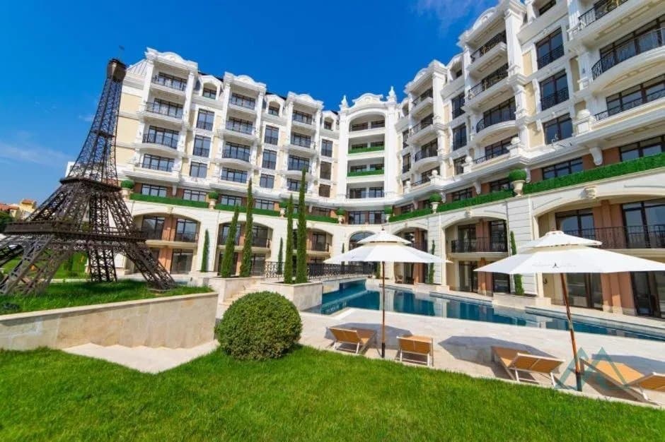 Luxusní apartmán 2+kk s výhledem na moře, Romance Paris, 250 m od moře, Sveti Vlas - foto 14