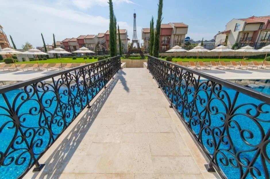 Luxusní apartmán 2+kk s výhledem na moře, Romance Paris, 250 m od moře, Sveti Vlas - foto 24