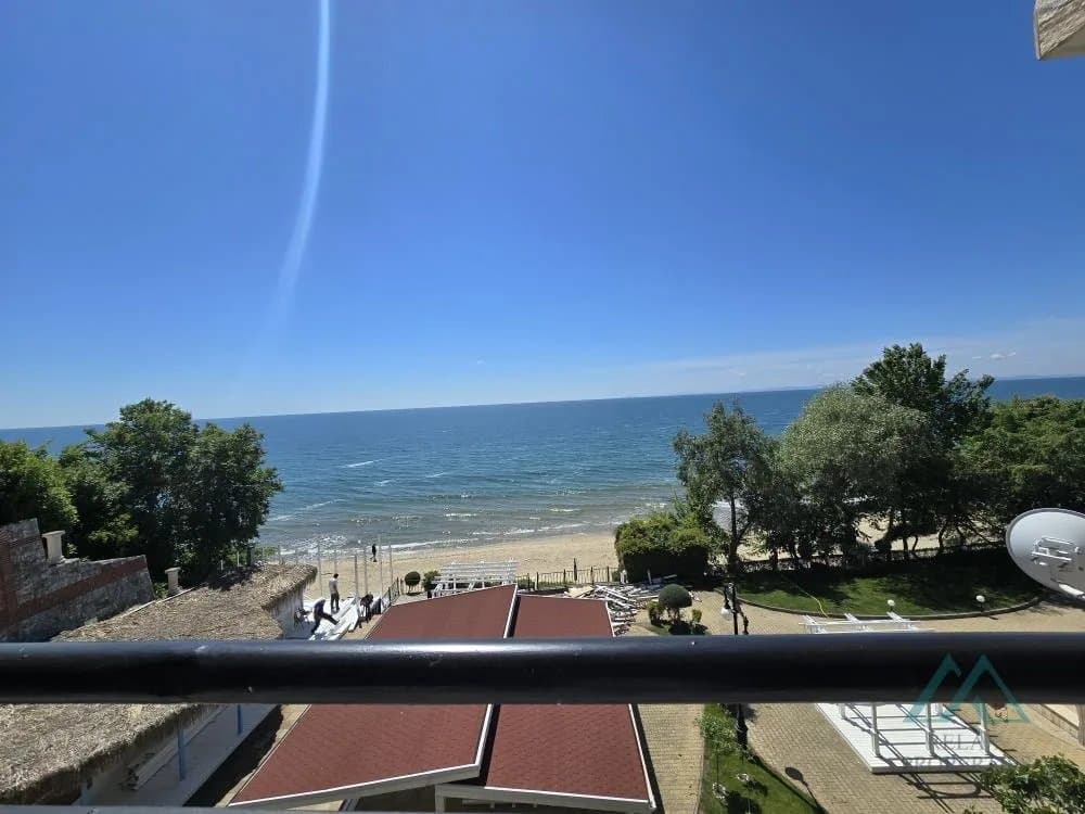 Prostorné apartmány 2+kk s výhledem na moře, luxusní 4* komplex Tiva Del Mar, první řada u moře, Sveti Vlas, Bulharsko - foto 16