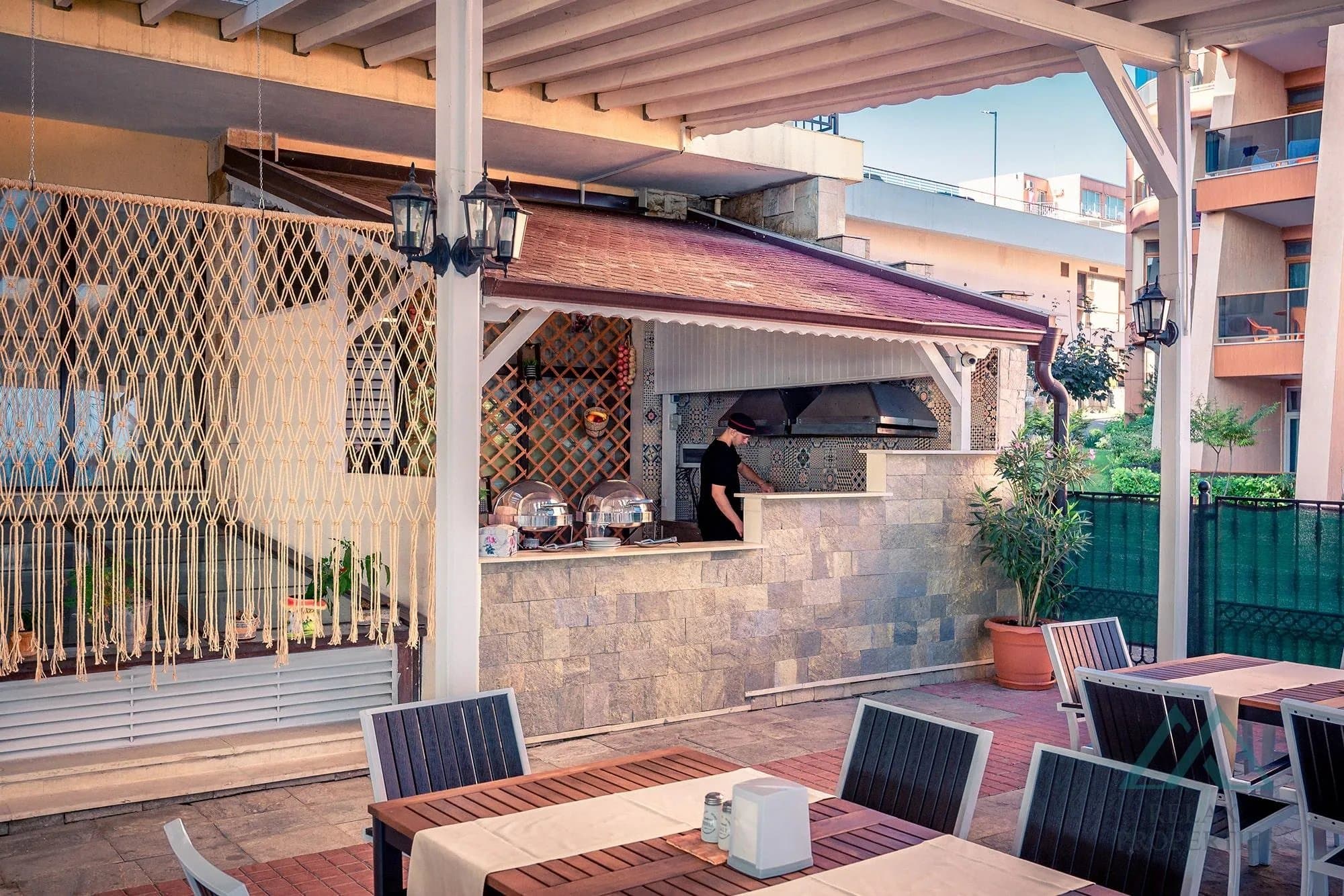 Prostorné apartmány 2+kk s výhledem na moře, luxusní 4* komplex Tiva Del Mar, první řada u moře, Sveti Vlas, Bulharsko - foto 50