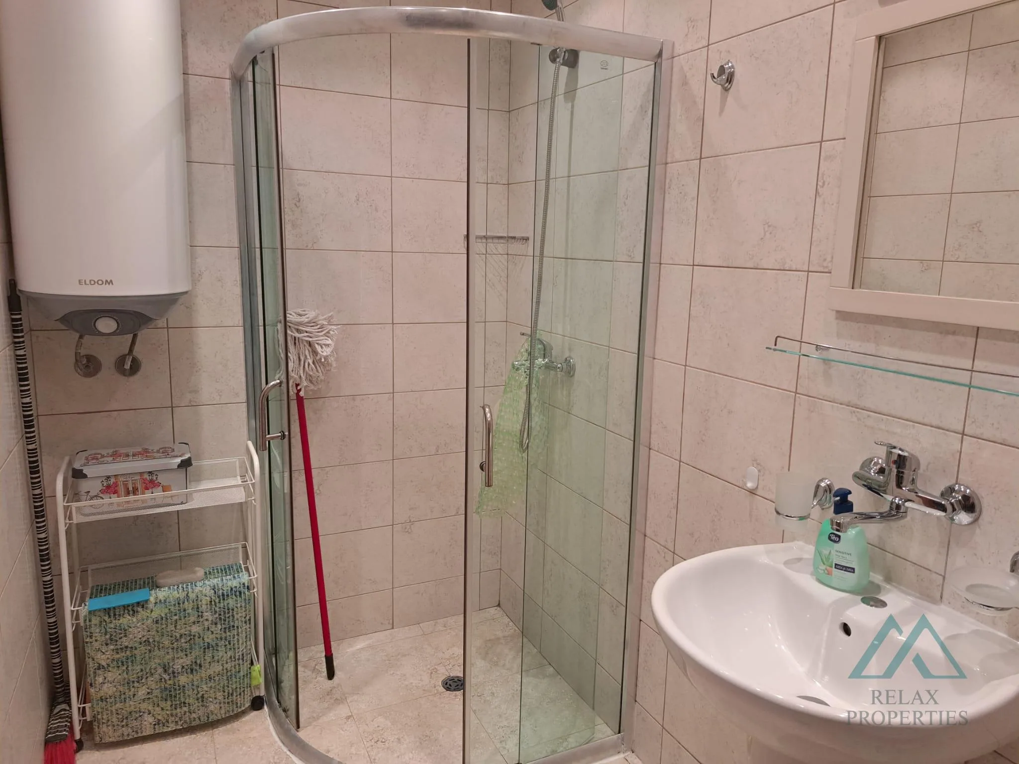 Veľký 48m2 apartmán s výhľadom na bazén v komplexe Dawn Park, Slnečné pobrežie. - foto 31