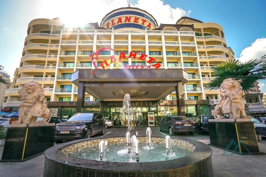 Velké studio v první linii s výhledem na bazén, 4* hotel Planeta a aquapark, 50 m od moře, Slunečné pobřeží, Bulharsko - foto 32