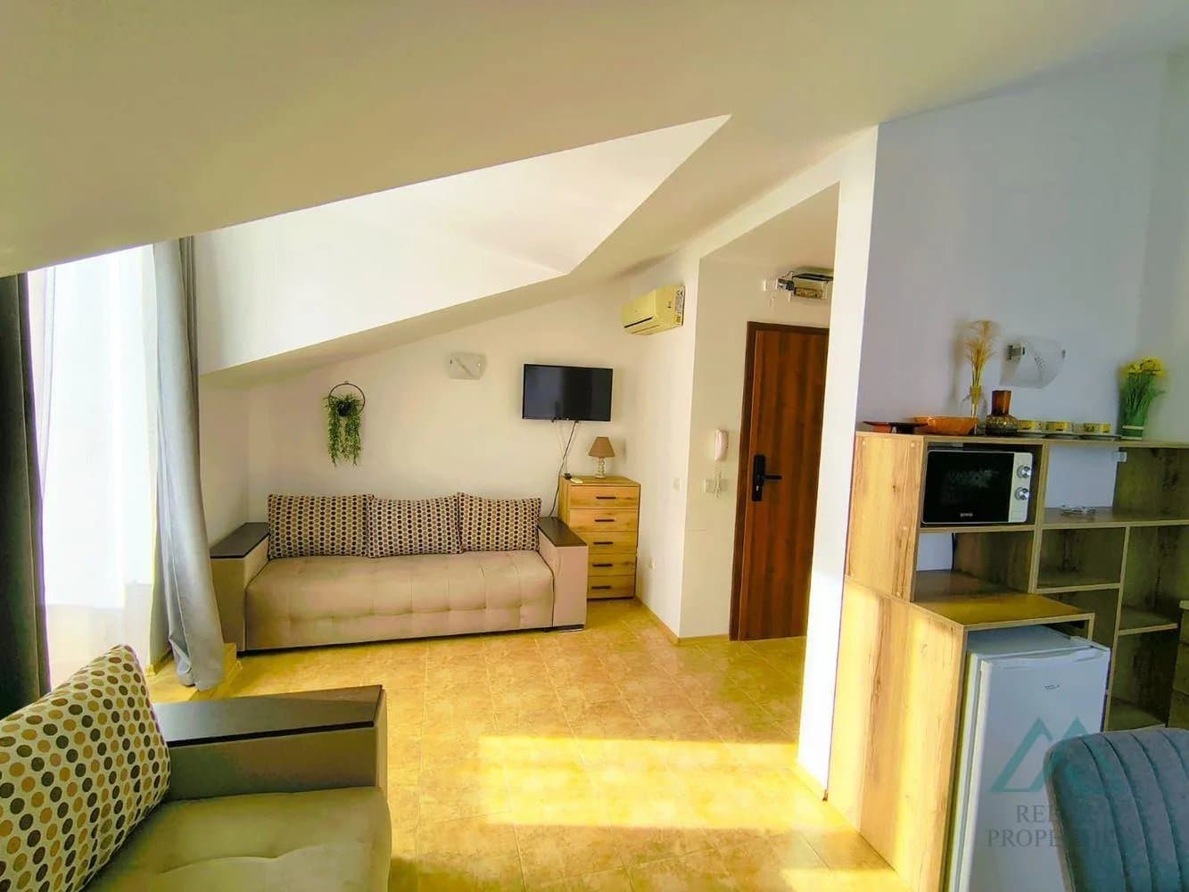 Prostorný apartmán se 2 ložnicemi, komplex Sea Lighthouse, Sveti Vlas, jen 200 m od moře, Bulharsko - foto 8