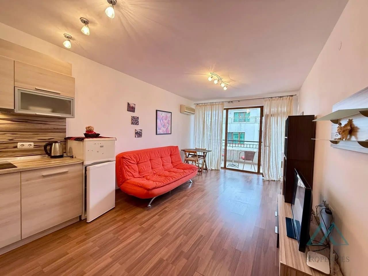 2-pokojový apartmán s výhledem na moře, pouze 150 m od pláže, Villa Aqua, Sveti Vlas, Bulharsko - foto 18