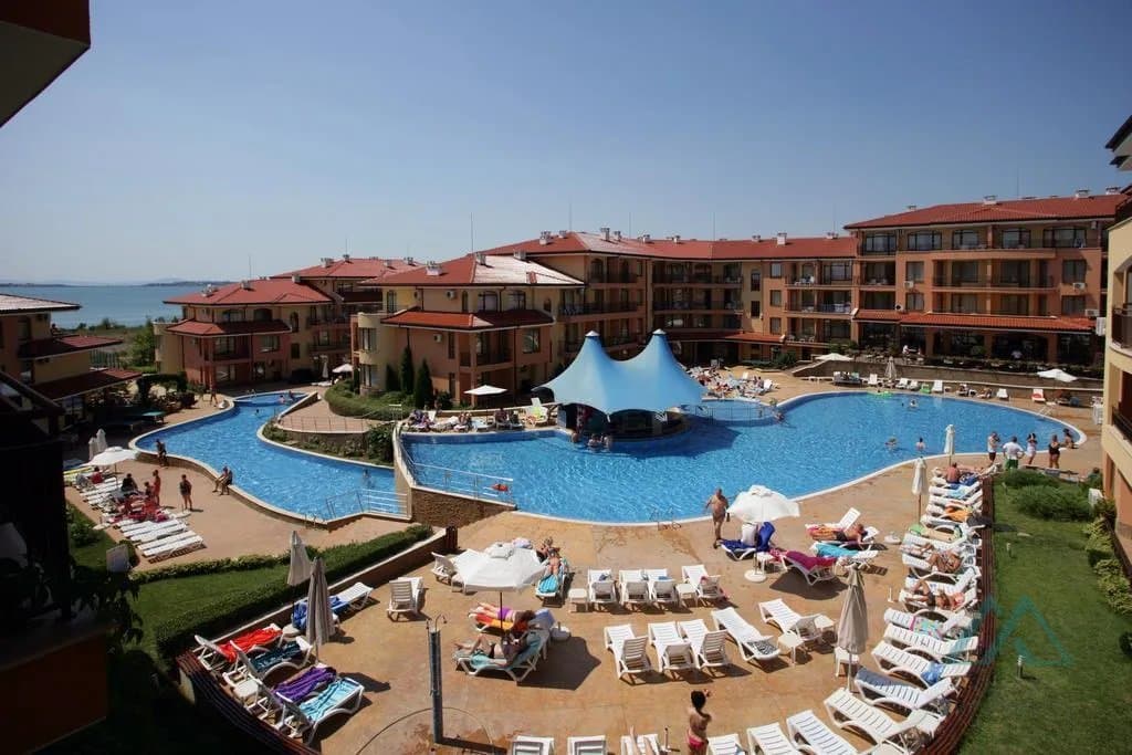apartmán se 2 ložnicemi a výhledem na moře v komplexu Panorama Dreams, 150 m od moře, Sveti Vlas - foto 7