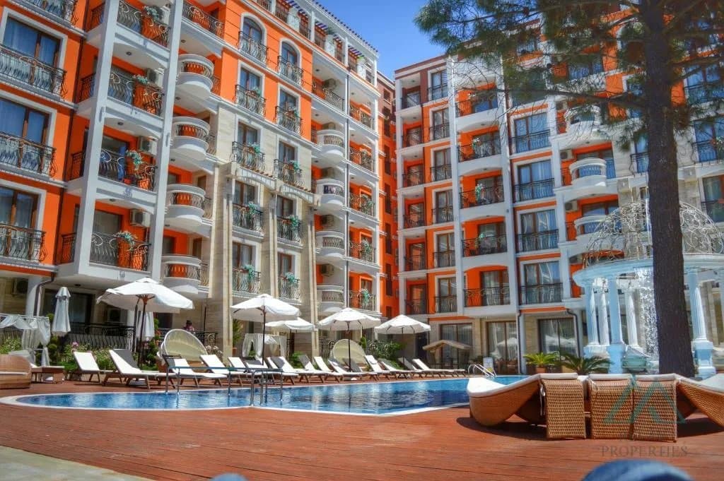 Luxusní apartmán se 3 ložnicemi a 2 koupelnami, Harmony Palace, 400 m od moře, Slunečné pobřeží - foto 3