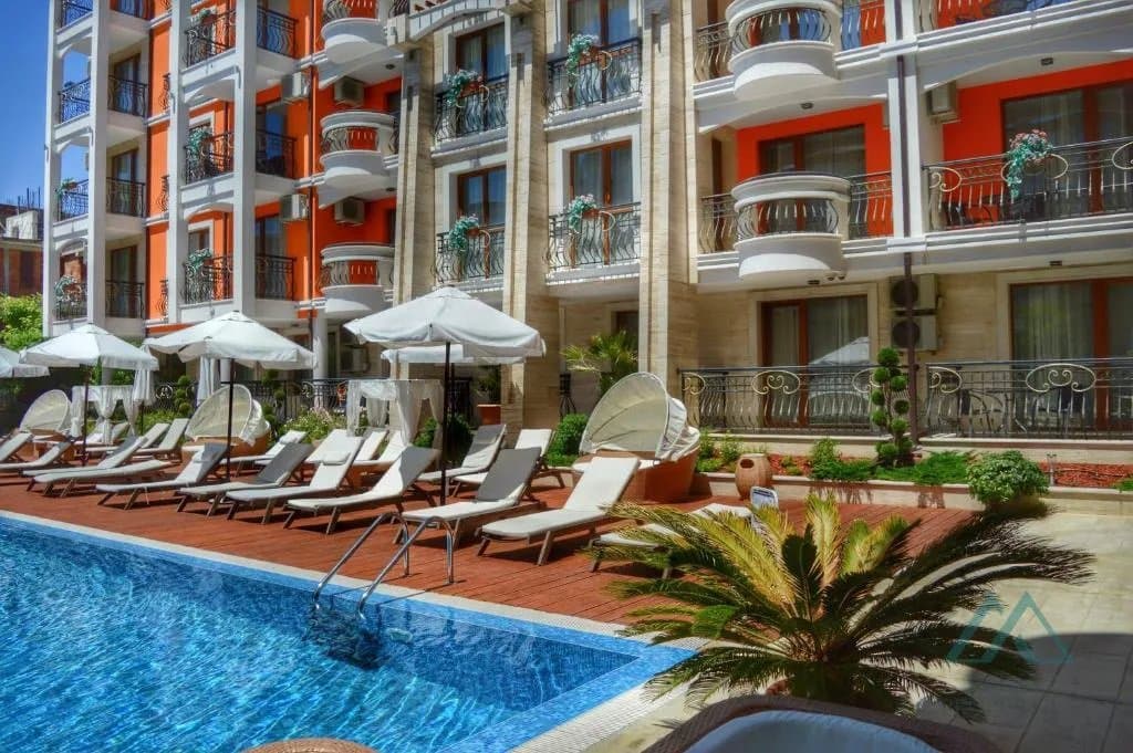 Luxusní apartmán se 3 ložnicemi a 2 koupelnami, Harmony Palace, 400 m od moře, Slunečné pobřeží - foto 5