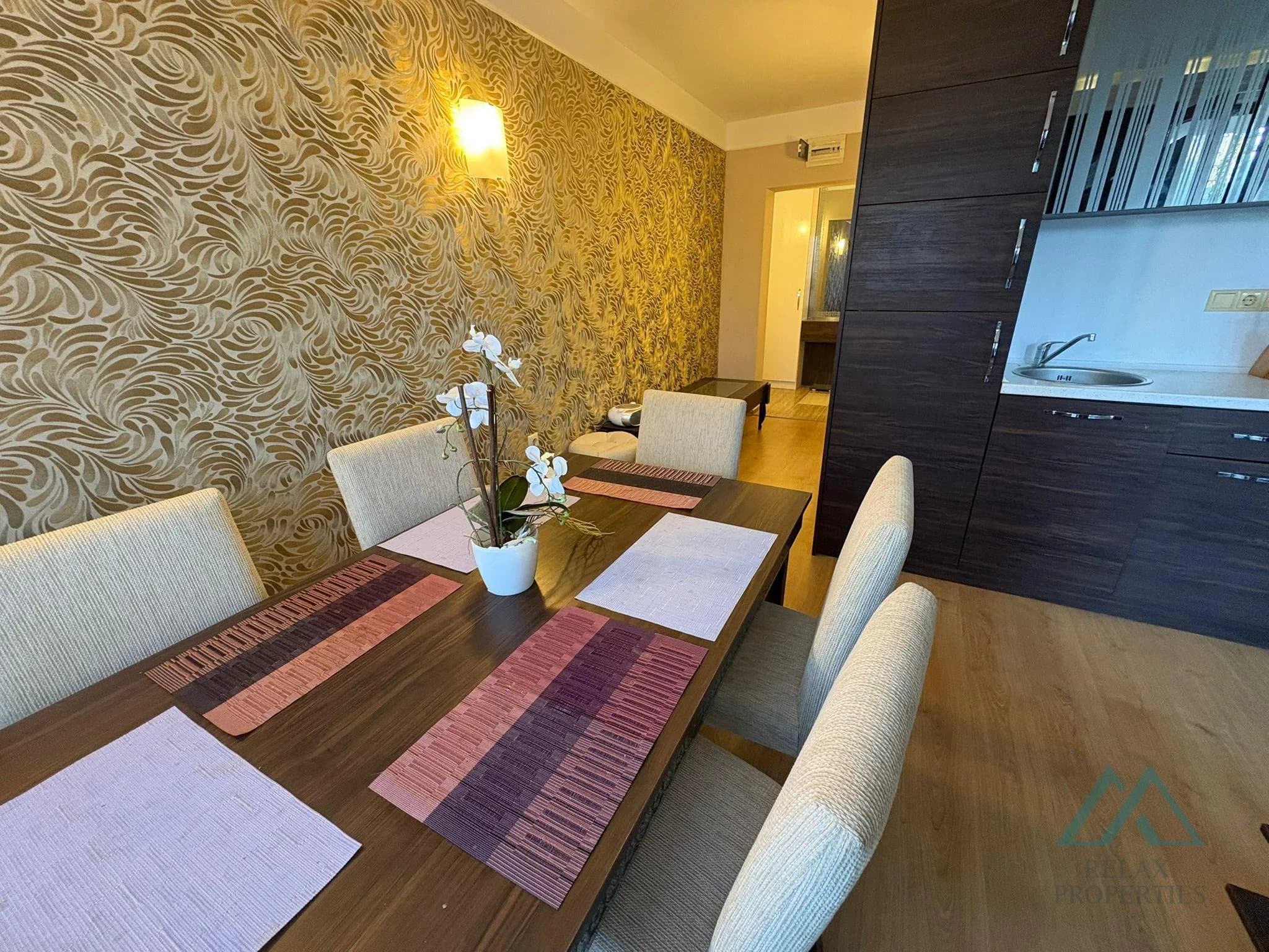 Luxusní apartmán se 3 ložnicemi a 2 koupelnami, Harmony Palace, 400 m od moře, Slunečné pobřeží - foto 13