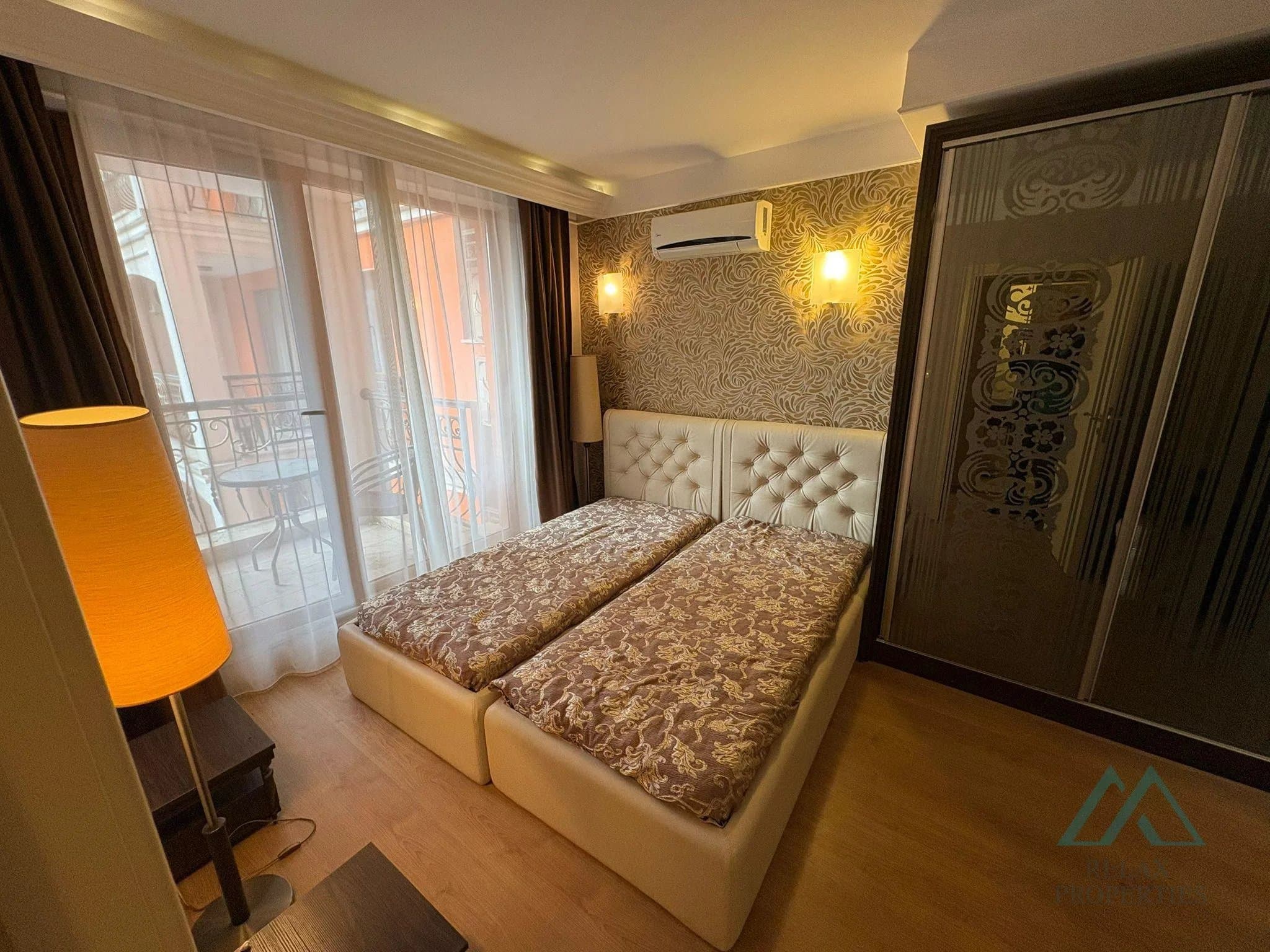 Luxusní apartmán se 3 ložnicemi a 2 koupelnami, Harmony Palace, 400 m od moře, Slunečné pobřeží - foto 25