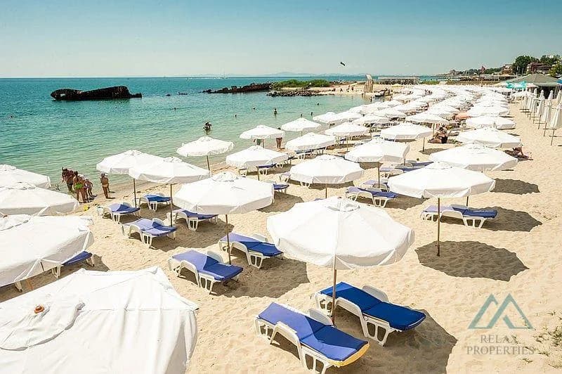 2-izbový apartmán s výhľadom na more, komplex Aurora, Nessebar, 30m od mora - foto 1