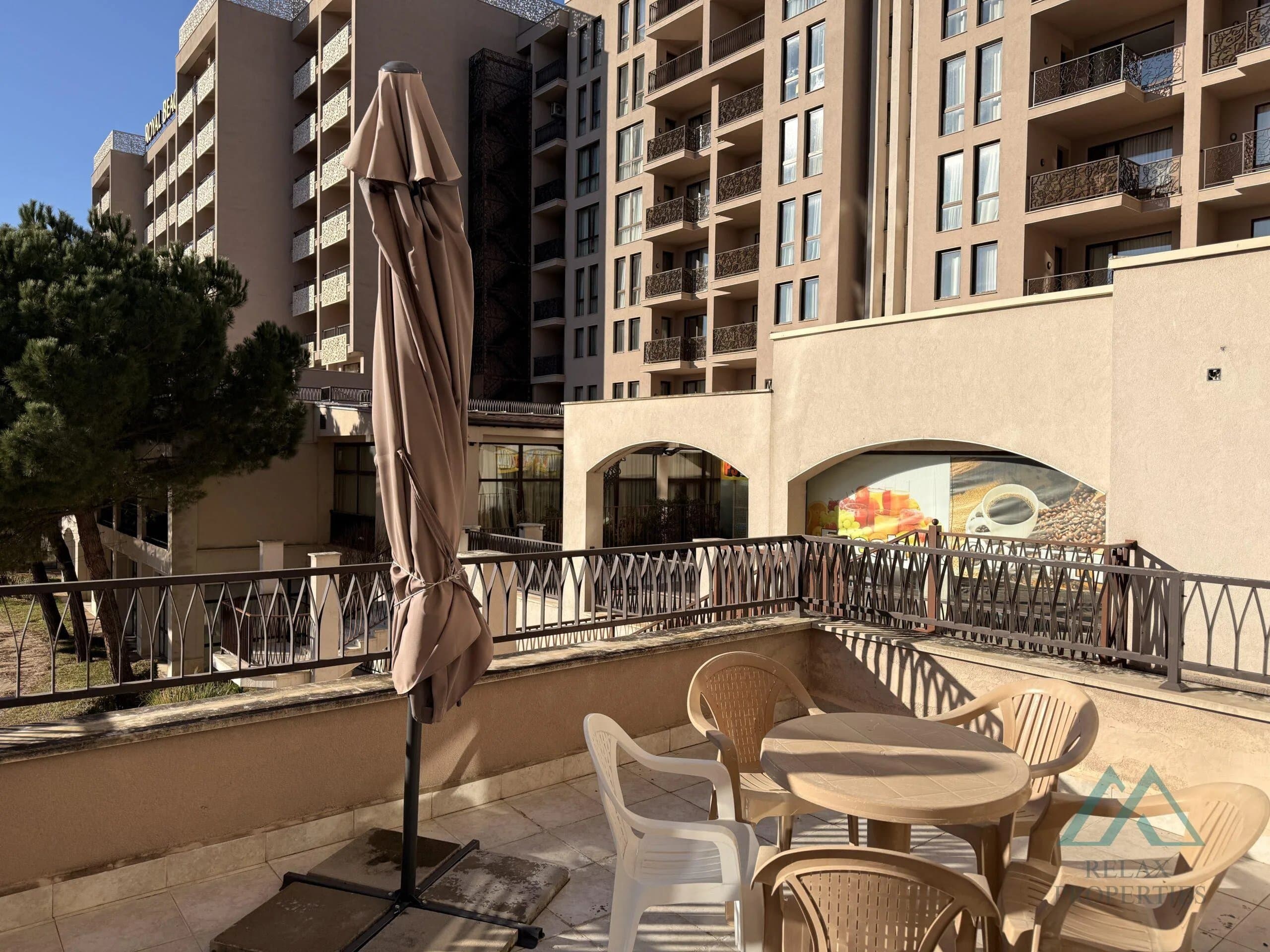 Apartmán s prostornou terasou a výhledem na bazén, Barceló Royal Beach, Slunečné pobřeží, Bulharsko - foto 4