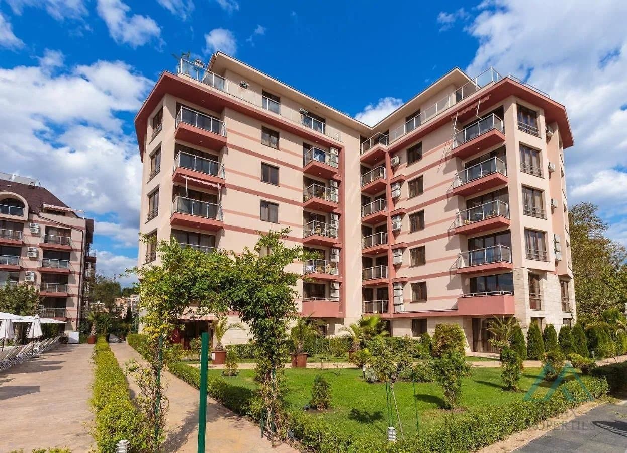 Prostorný apartmán s výhledem na bazén, Tarsis Club & SPA, 700 m od moře, Slunečné pobřeží - foto 21