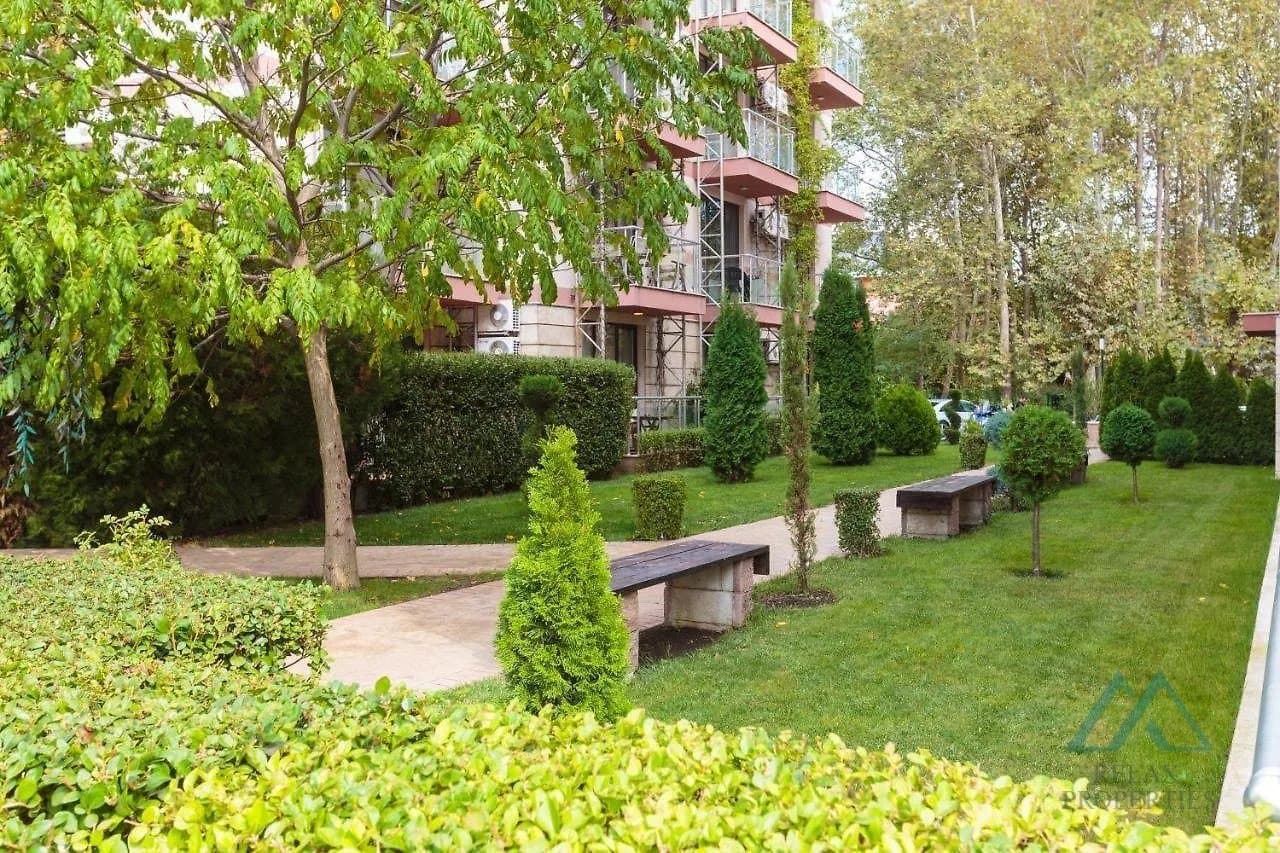 Prostorný apartmán s výhledem na bazén, Tarsis Club & SPA, 700 m od moře, Slunečné pobřeží - foto 20