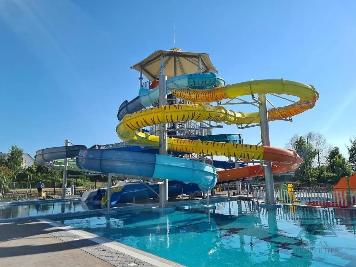 Prostorný apartmán s výhledem na bazén, Tarsis Club & SPA, 700 m od moře, Slunečné pobřeží - foto 17