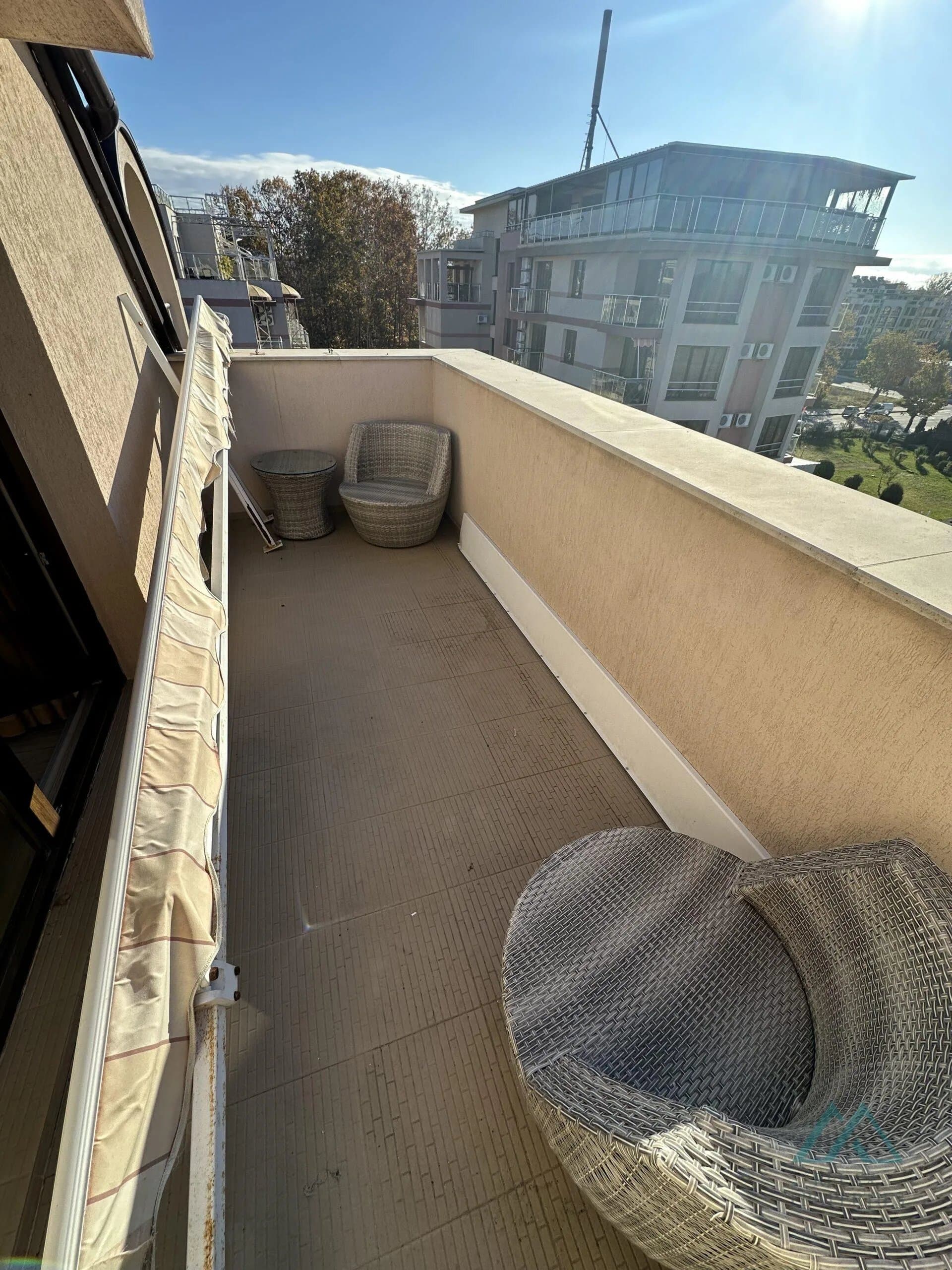 Prostorný apartmán s výhledem na bazén, Tarsis Club & SPA, 700 m od moře, Slunečné pobřeží - foto 11