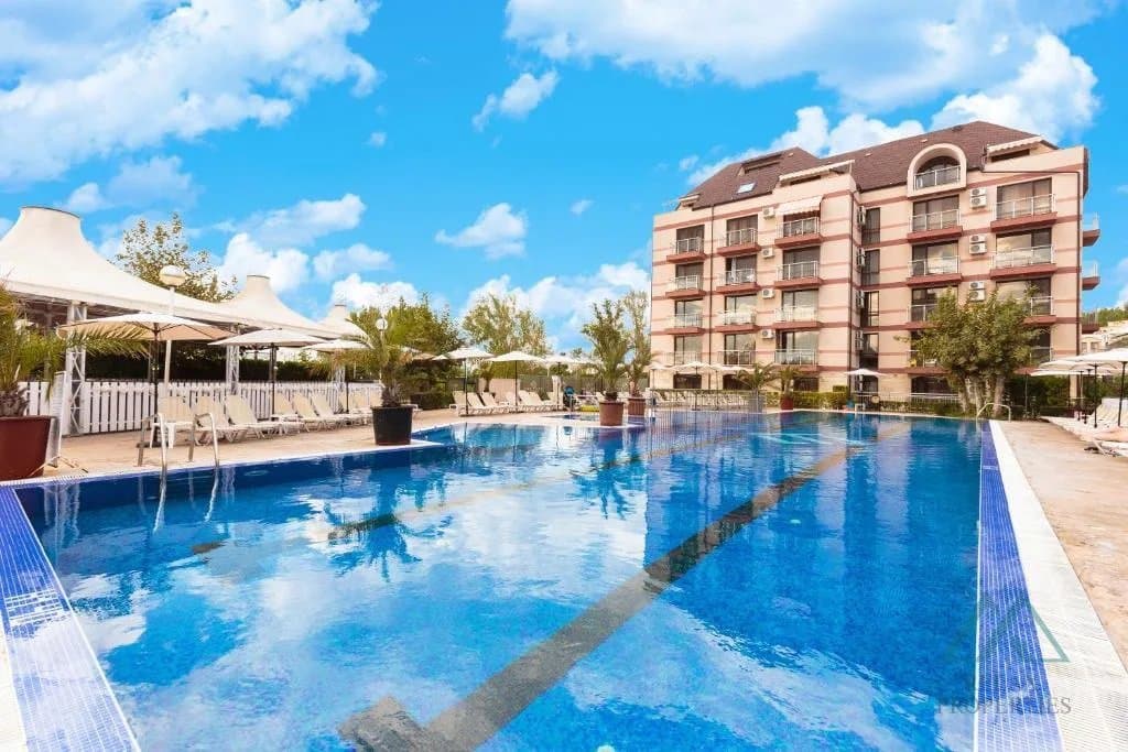 Prostorný apartmán s výhledem na bazén, Tarsis Club & SPA, 700 m od moře, Slunečné pobřeží - foto 26