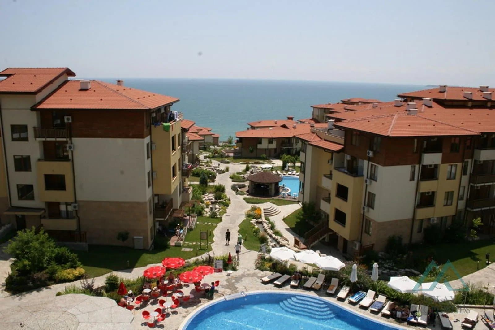 Krásný apartmán se 2 ložnicemi a výhledem na moře, Rajská zahrada, první řada u moře, Sveti Vlas, Bulharsko - foto 14