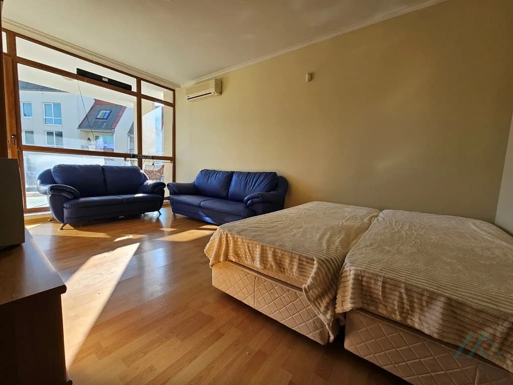 Prostorné studio s balkonem jen 300 m od pláže - Sun City 1, Slunečné pobřeží - foto 10