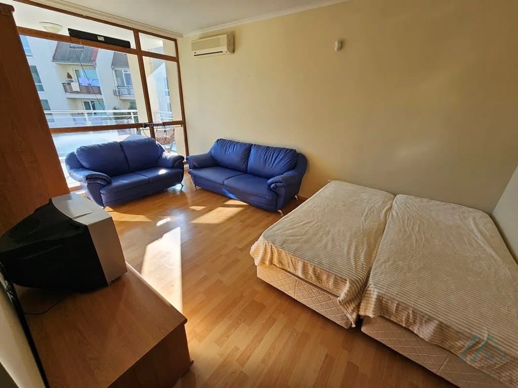 Prostorné studio s balkonem jen 300 m od pláže - Sun City 1, Slunečné pobřeží - foto 11