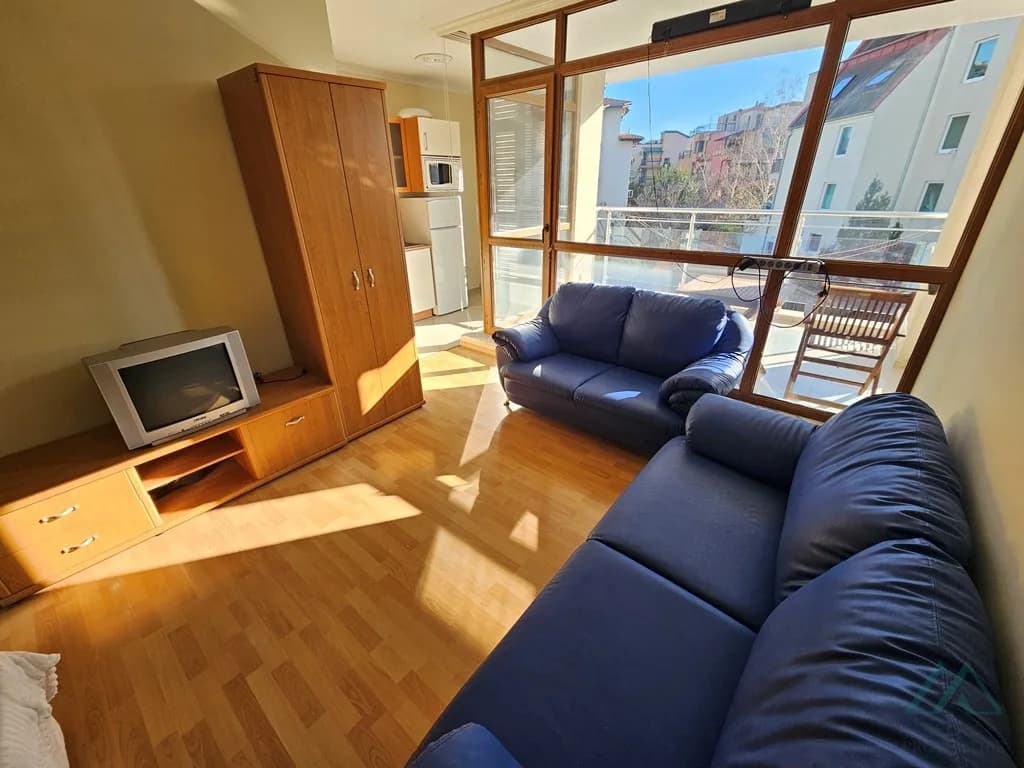 Prostorné studio s balkonem jen 300 m od pláže - Sun City 1, Slunečné pobřeží - foto 7