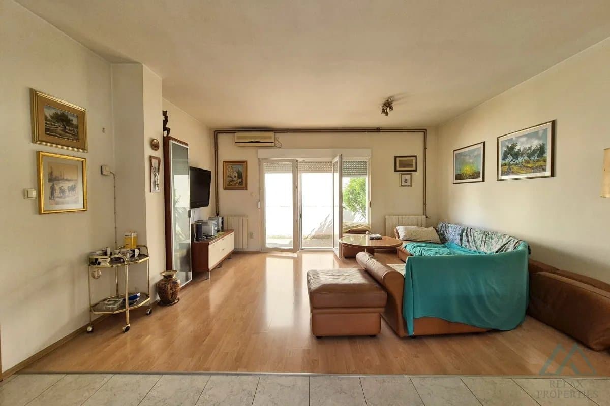 Samostatně stojící dvoupatrový dům, 500 m od moře, Kaštel Lukšić - Dalmácie - 4