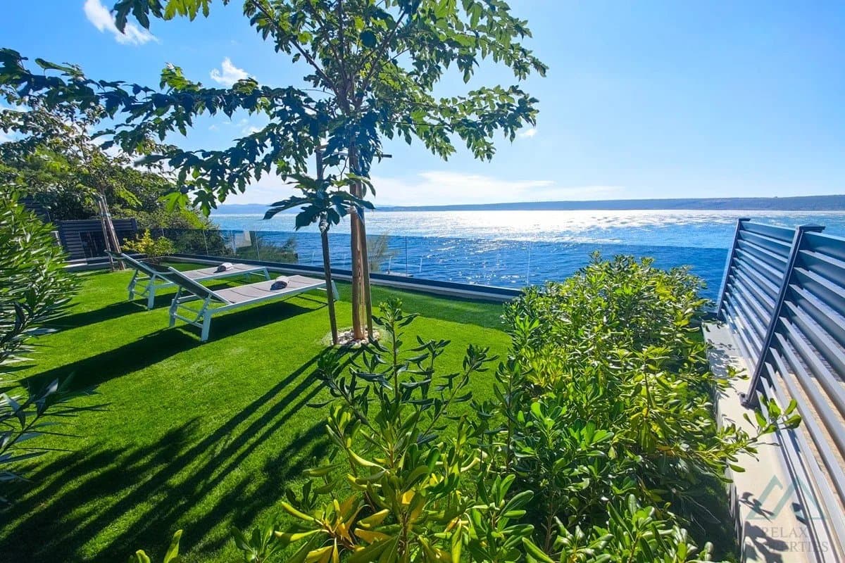 Luxusní moderní vila u moře, Zadar - Dalmácie - foto 9