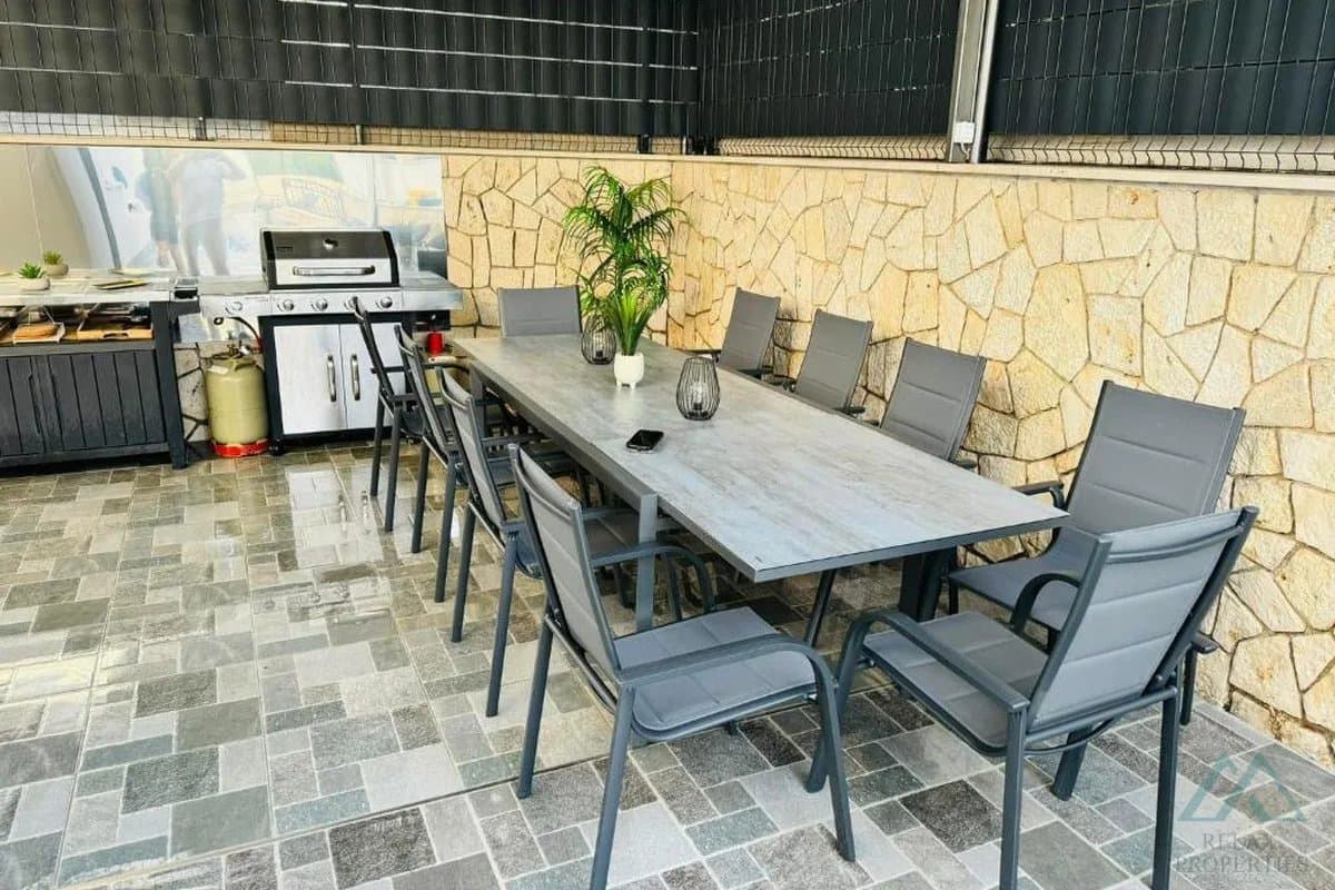 Apartmánový dům s panoramatickým výhledem na moře, ostrov Čiovo - Dalmácie - foto 16