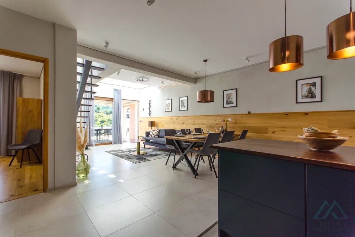 Novostavba vily s bazénem a otevřeným výhledem na moře, Brač - Bobovišća - foto 13