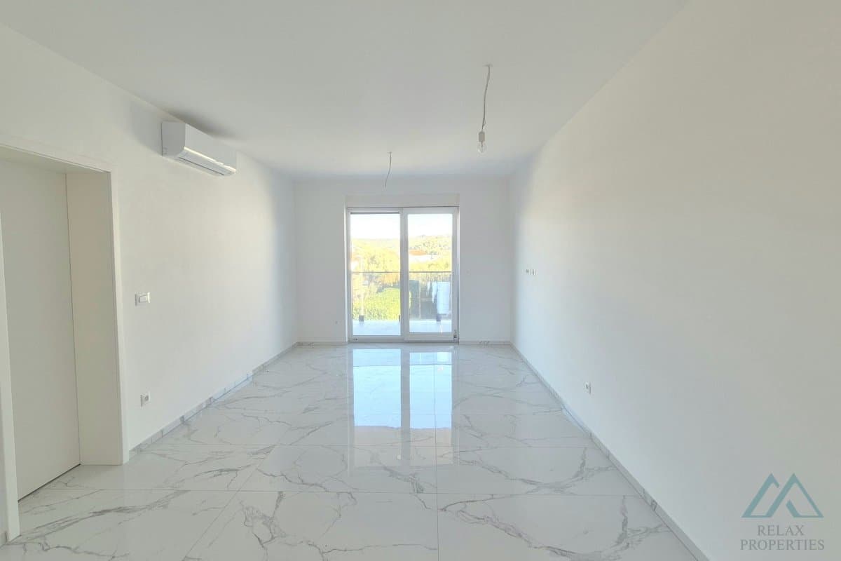 Penthouse se střešní terasou a výhledem na moře, ostrov Čiovo - Dalmácie - 4