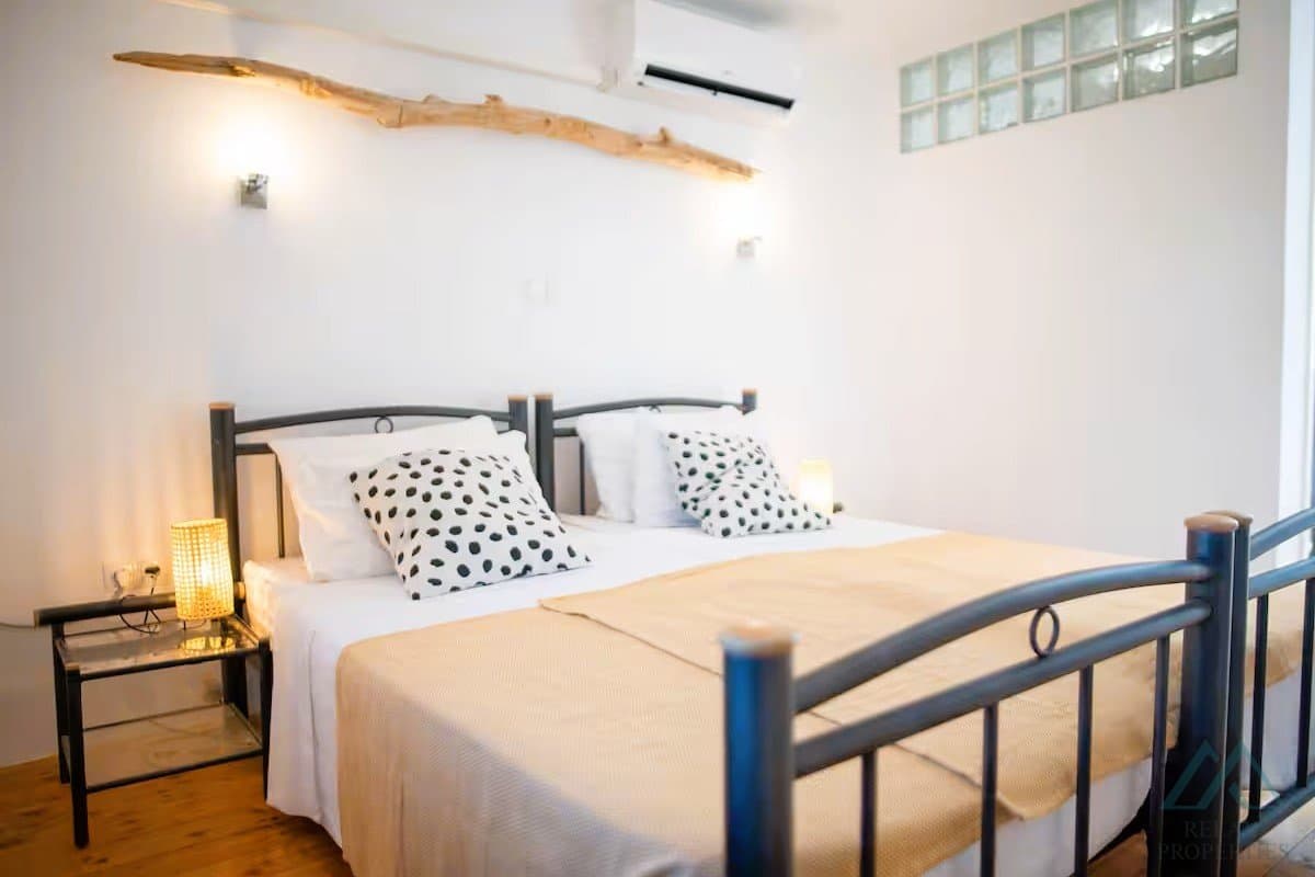 Kamenný dům u moře, ostrov Hvar - Dalmácie - foto 7