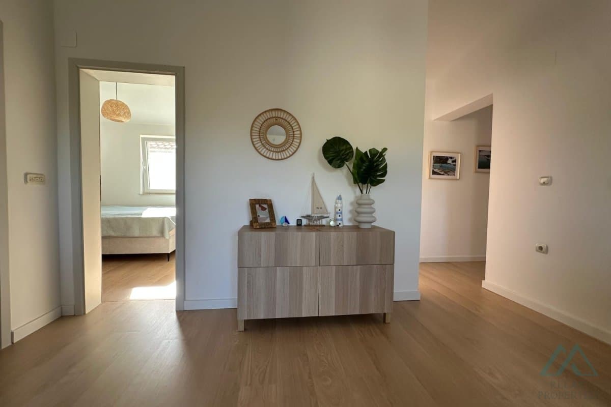 apartmán 3+kk u pláže a výhledem na moře, Rogoznica - Dalmácie - foto 15