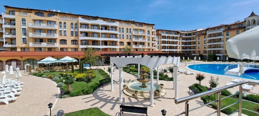 Skvělá cena! Apartmán v Royal Sun, 300 m od moře, Slunečné pobřeží - foto 11