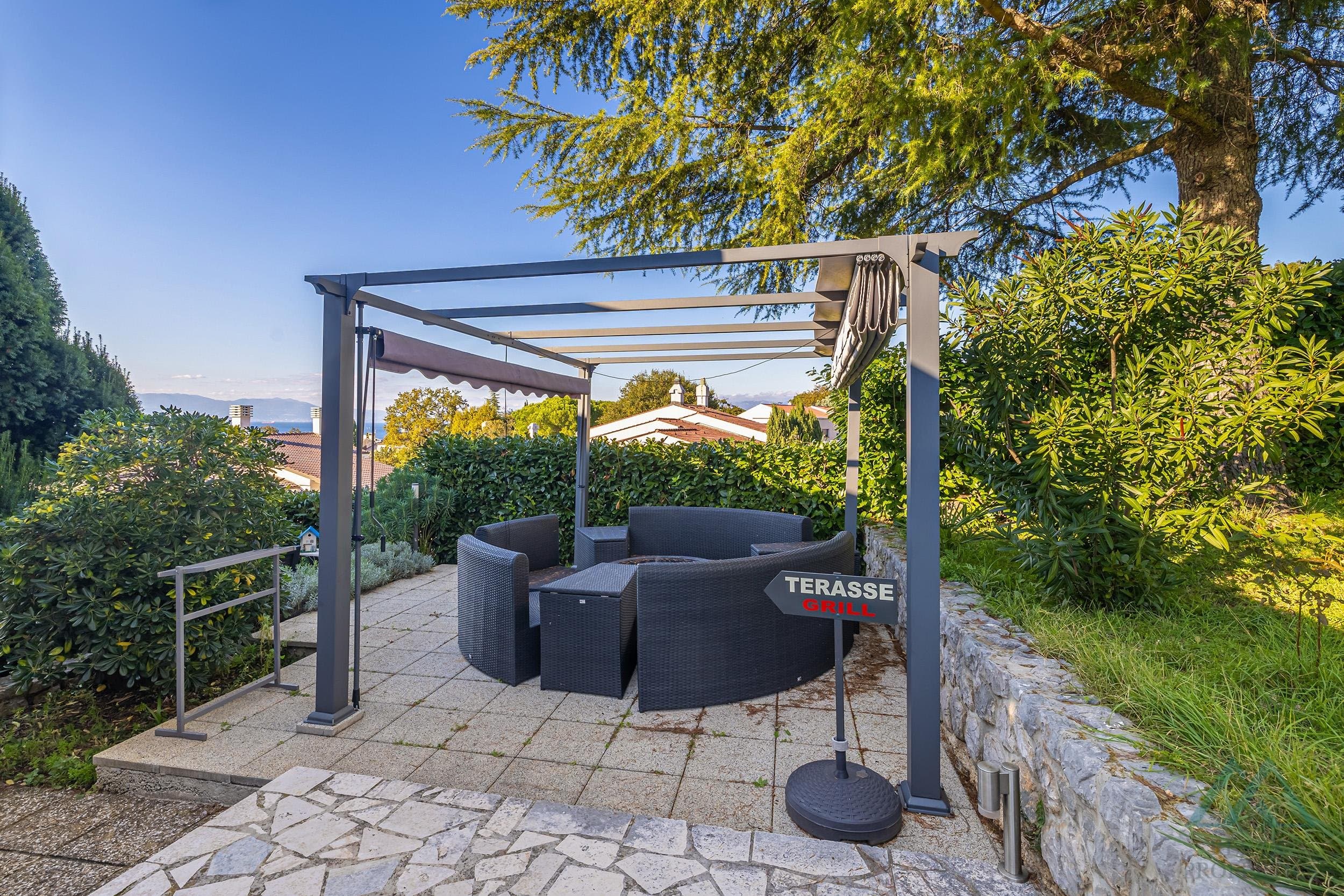 Dům s výhledem na moře a zahradou, 400 m od moře, Njivice, ostrov Krk - 5