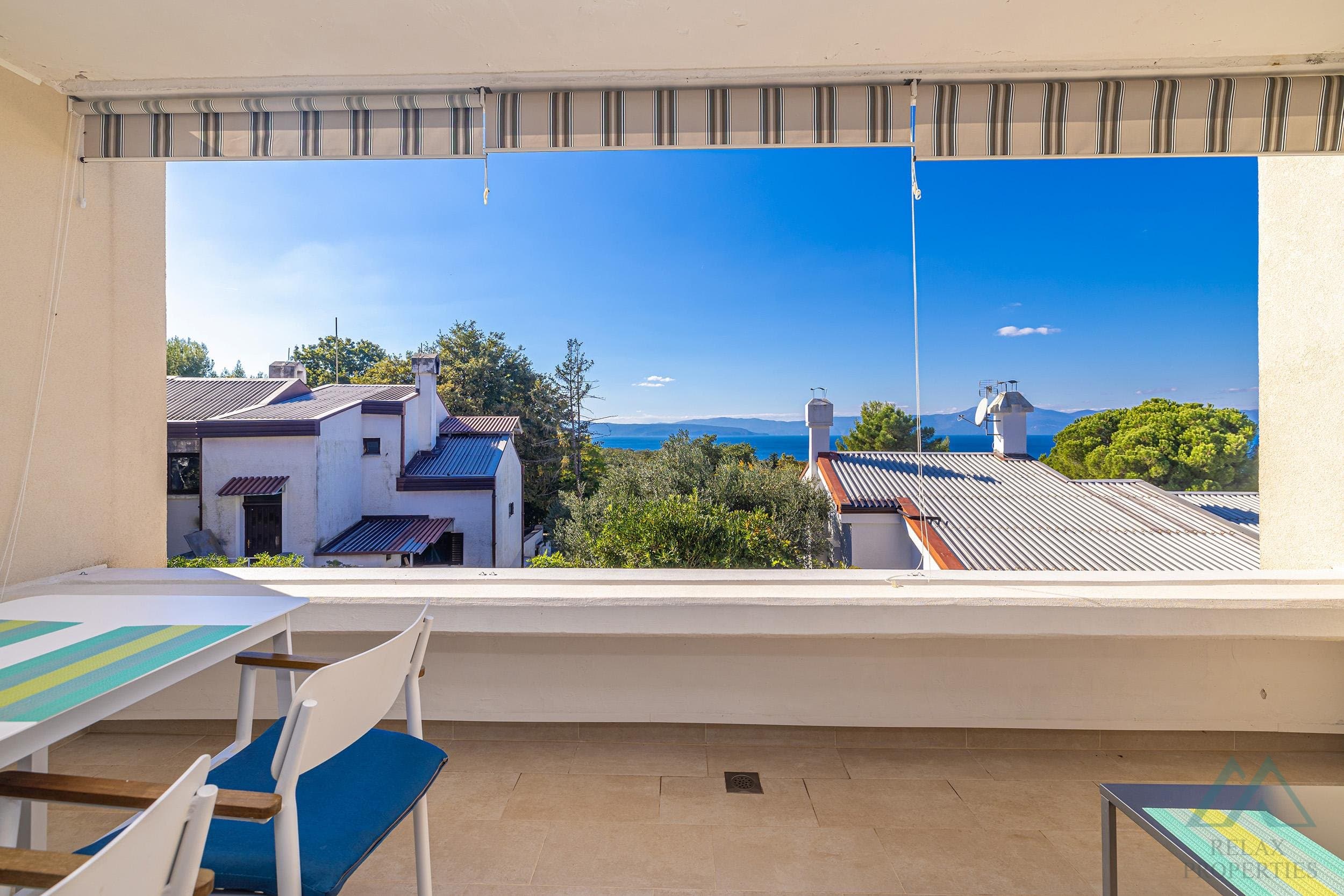 Dům s výhledem na moře a zahradou, 400 m od moře, Njivice, ostrov Krk - foto 17