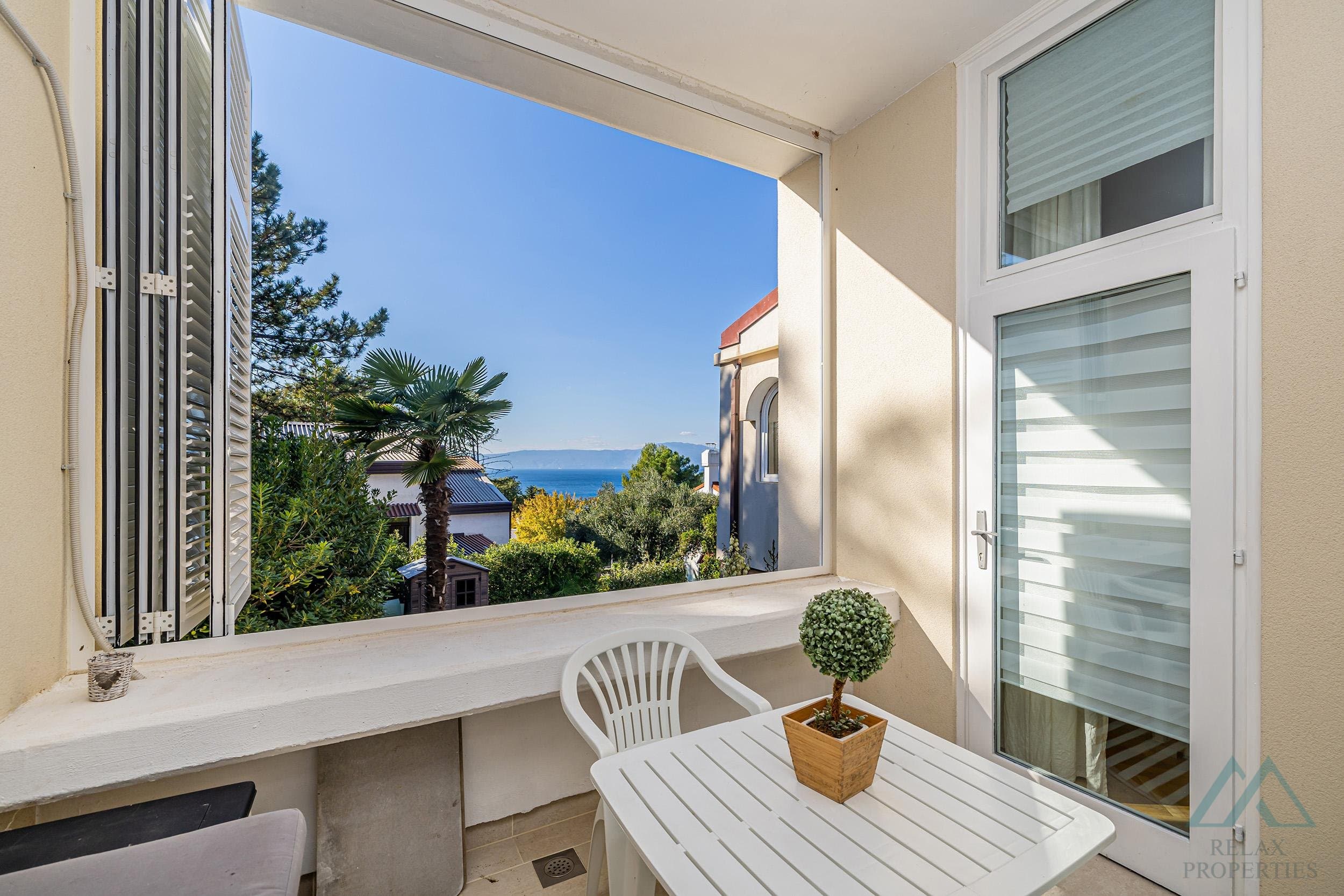 Dům s výhledem na moře a zahradou, 400 m od moře, Njivice, ostrov Krk - foto 21