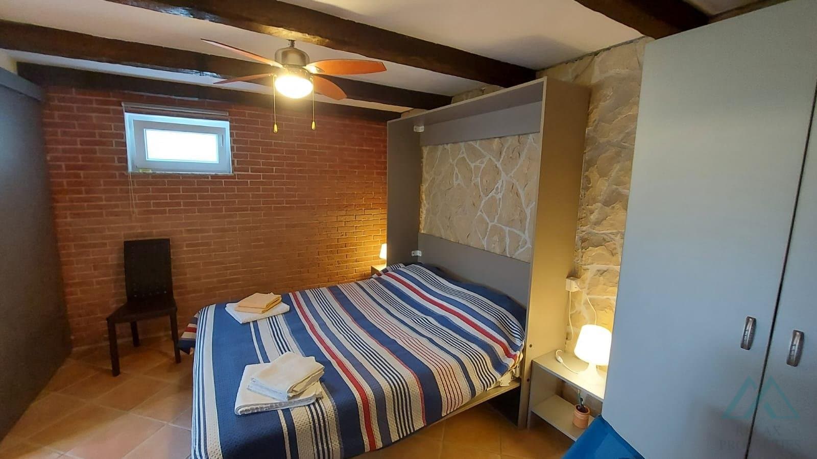 Samostatně stojící dům jen 200 m od moře, Omišalj, ostrov Krk - foto 15