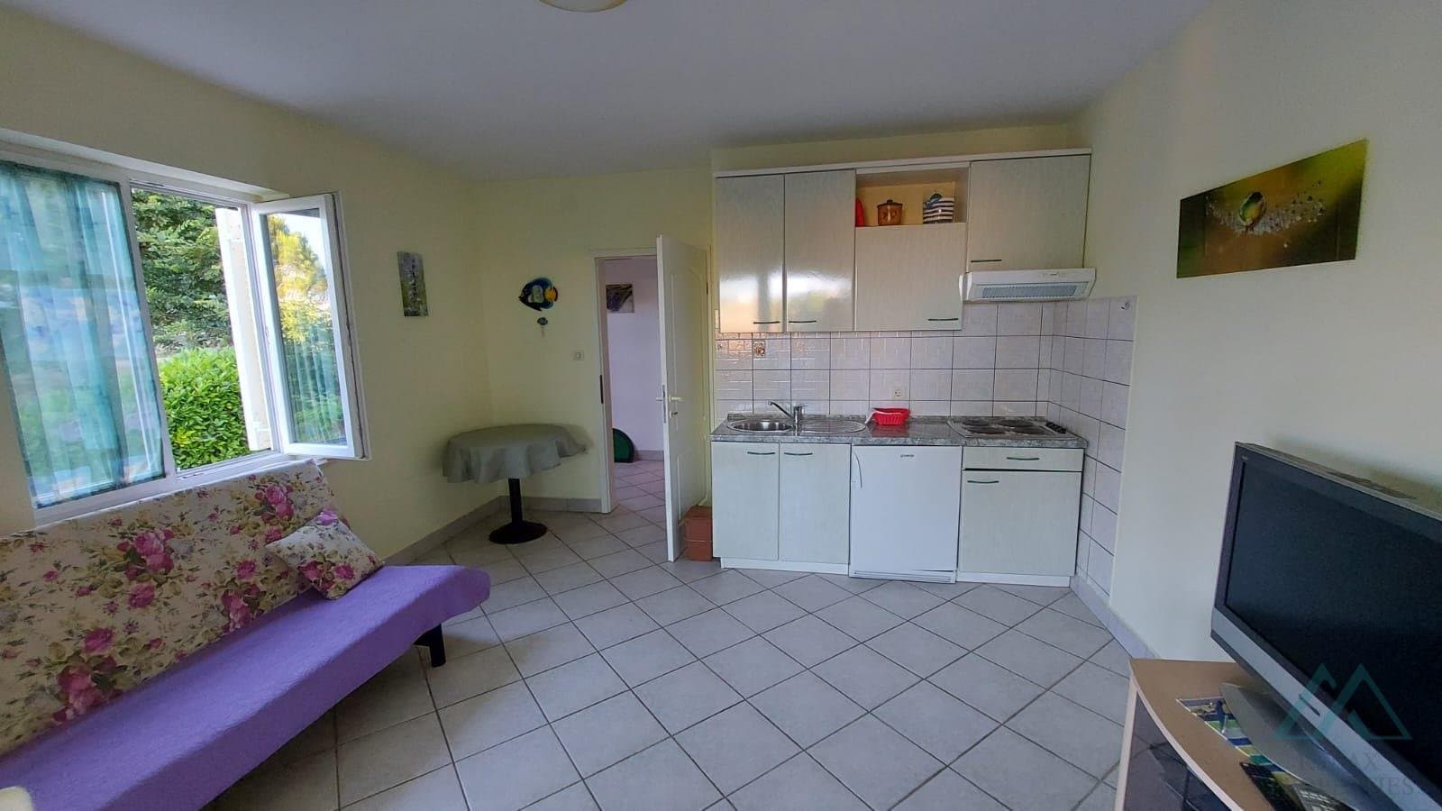 Samostatně stojící dům jen 200 m od moře, Omišalj, ostrov Krk - foto 19