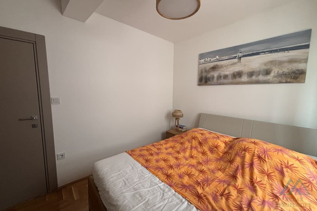 apartmán se 2 ložnicemi a moderním nábytkem - Čiovo, Okrug Gornji, jen 120 m od moře - foto 9