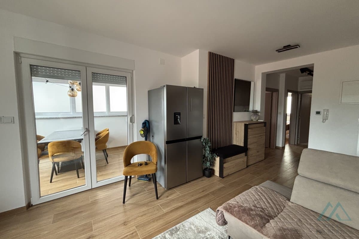 apartmán se 2 ložnicemi a moderním nábytkem - Čiovo, Okrug Gornji, jen 120 m od moře - 3