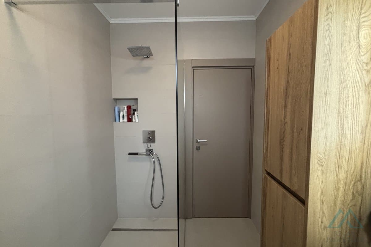 apartmán se 2 ložnicemi a moderním nábytkem - Čiovo, Okrug Gornji, jen 120 m od moře - foto 16