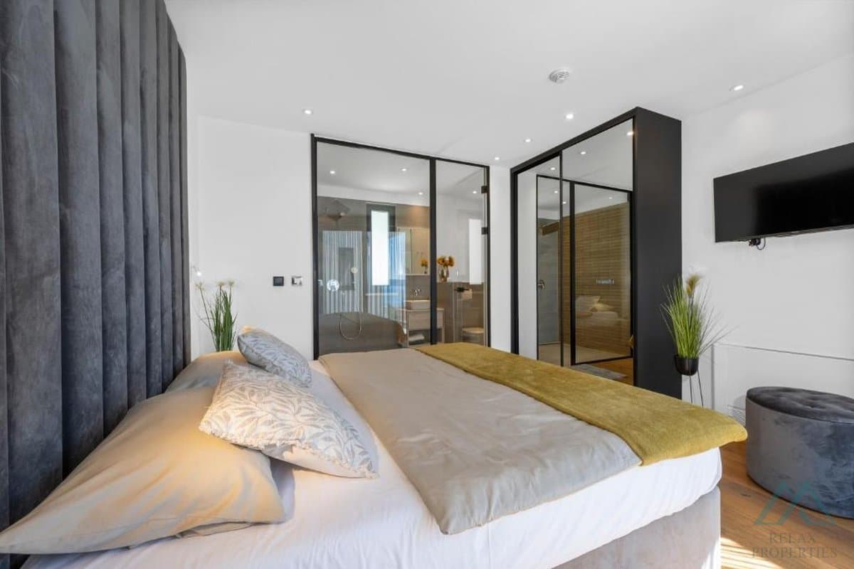 Luxusní vila s bazénem a výhledem na moře - Čiovo, Dalmácie - foto 10