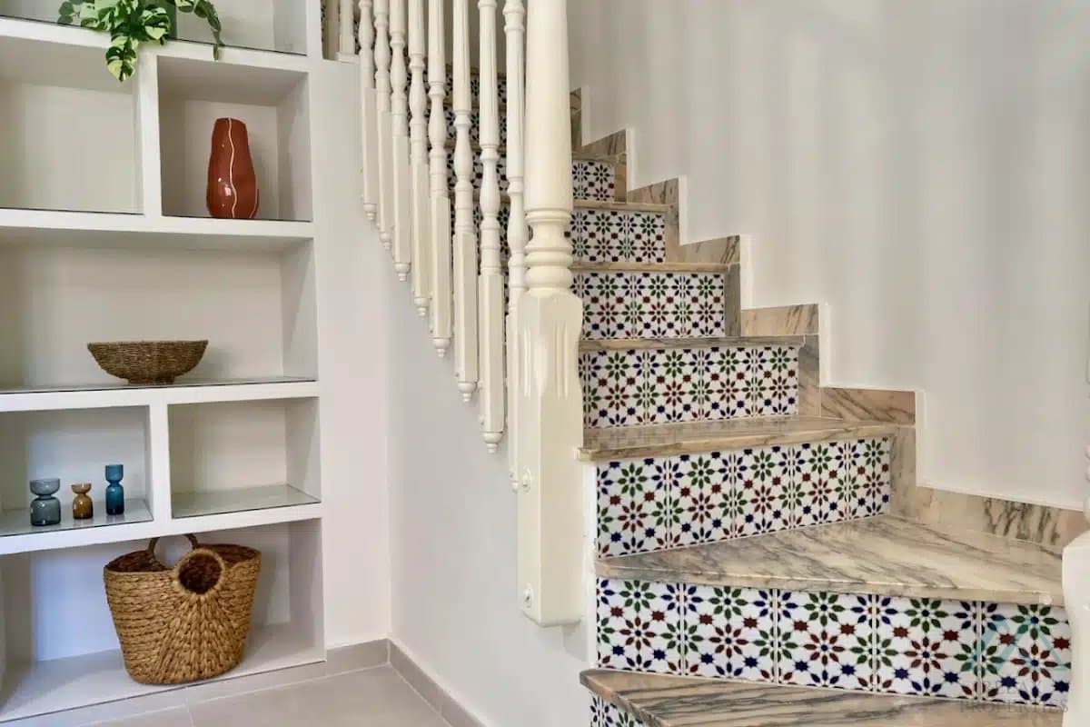 Řadový dům se 4 ložnicemi, v La Laguna II, Playa Flamenca, luxusní rekonstrukce - foto 7