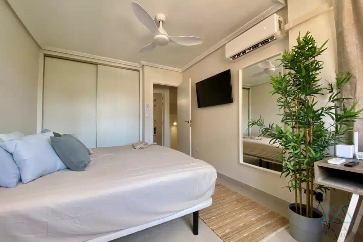 Řadový dům se 4 ložnicemi, v La Laguna II, Playa Flamenca, luxusní rekonstrukce - foto 22