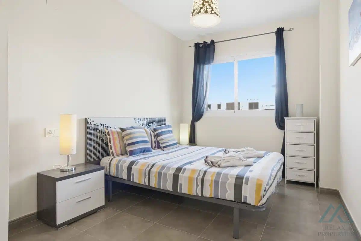 apartmán se 3 ložnicemi v nejvyšším patře, s panoramatickým výhledem na moře, 74 m², v Azul Beach, La Mata, exkluzivní nabídka - foto 9
