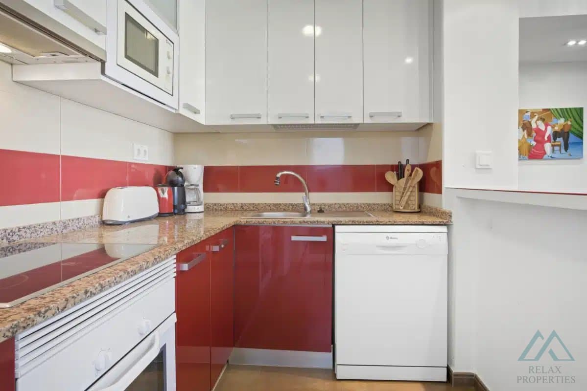 apartmán se 3 ložnicemi v nejvyšším patře, s panoramatickým výhledem na moře, 74 m², v Azul Beach, La Mata, exkluzivní nabídka - foto 14