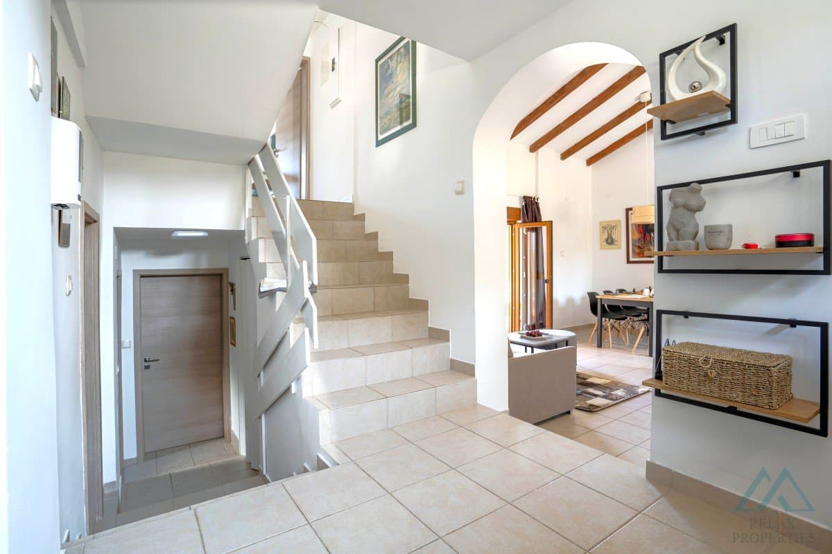 Rekreační dům s bazénem, saunou a výhledem na moře - ostrov Hvar, 150 m od moře - foto 10