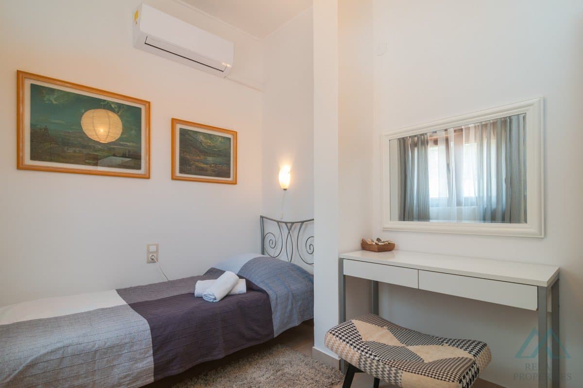 Rekreační dům s bazénem, saunou a výhledem na moře - ostrov Hvar, 150 m od moře - foto 13