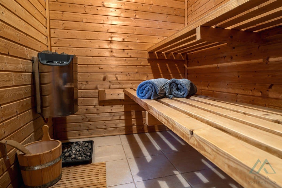 Rekreační dům s bazénem, saunou a výhledem na moře - ostrov Hvar, 150 m od moře - foto 15