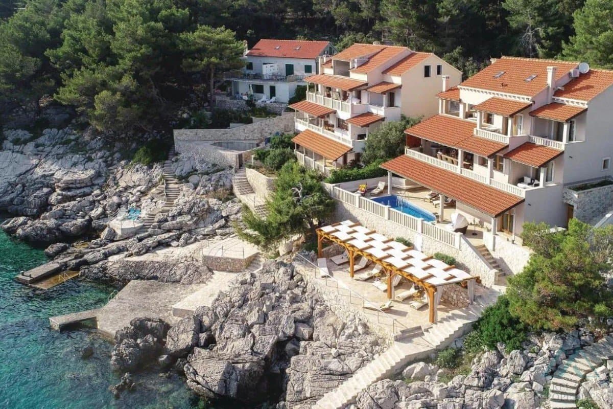 Luxusní vila u moře s bazénem - ostrov Korčula, první linie, Chorvatsko - foto 12