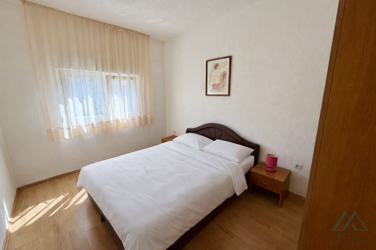 Samostatně stojící dům u moře se dvěma apartmány - ostrov Čiovo, Slatine, investiční příležitost - foto 13